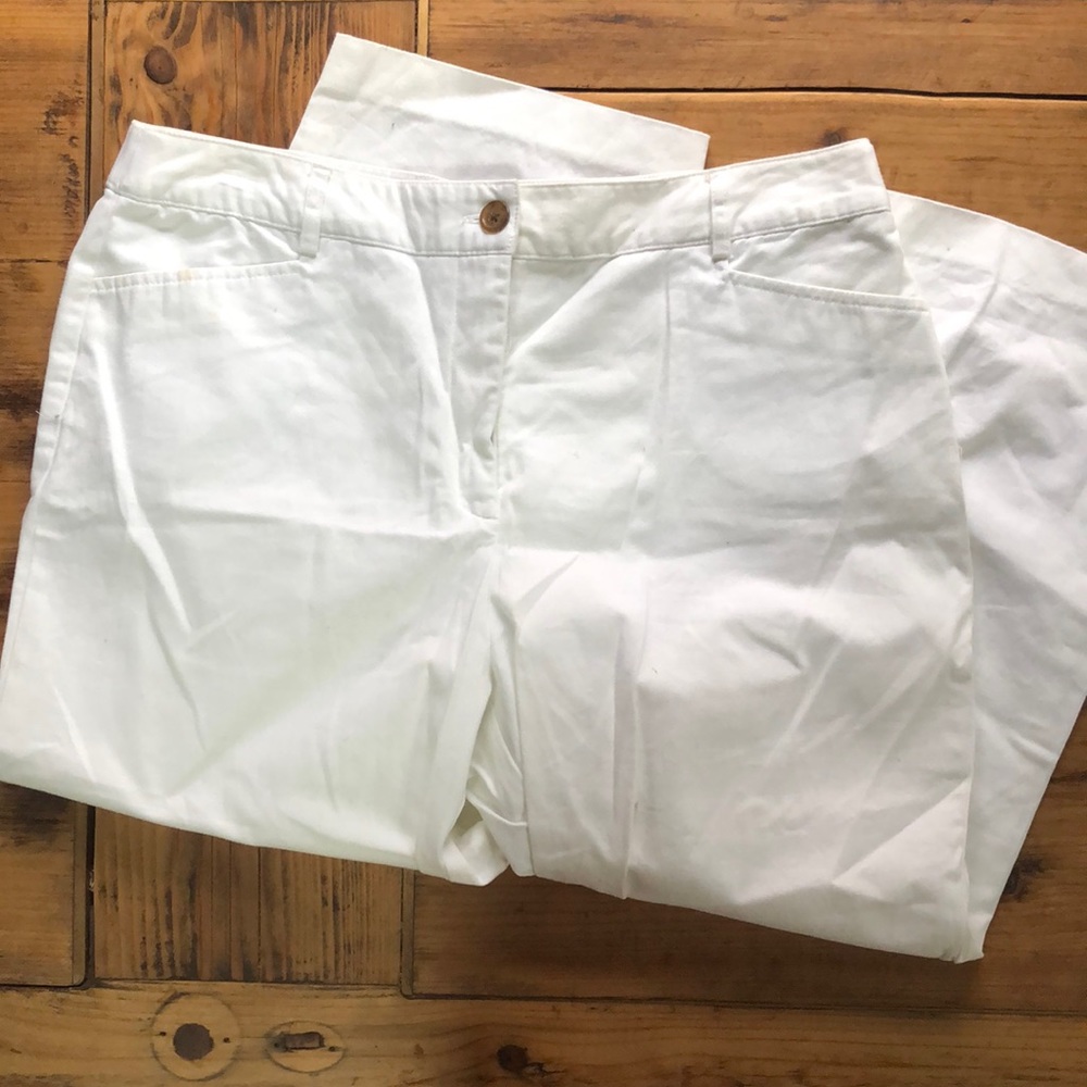 Counterparts White Capris
